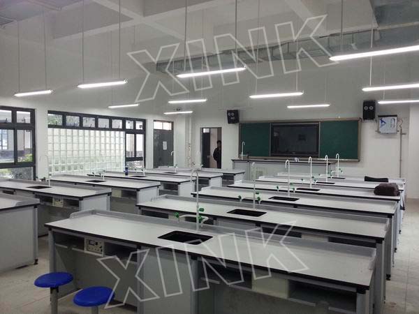 <a href='http://www.jrzfw.cn/chanpin/53-1.html' target='1' style='font-size:18px; font-weight:bold; color:#000000;'>科學實驗室</a>