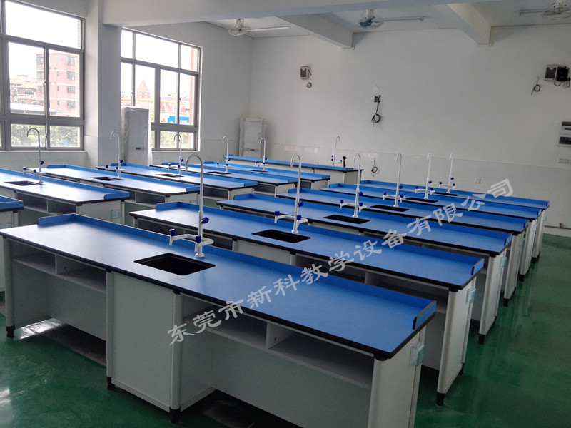 <a href='http://www.jrzfw.cn/chanpin/53-1.html' target='1' style='font-size:18px; font-weight:bold; color:#000000;'>科學實驗室</a>