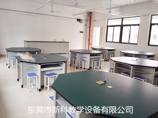 <a href='http://www.jrzfw.cn/' target='1' style='font-size:14px; font-weight:bold; color:#0080ff;'>物理實驗室</a>設備